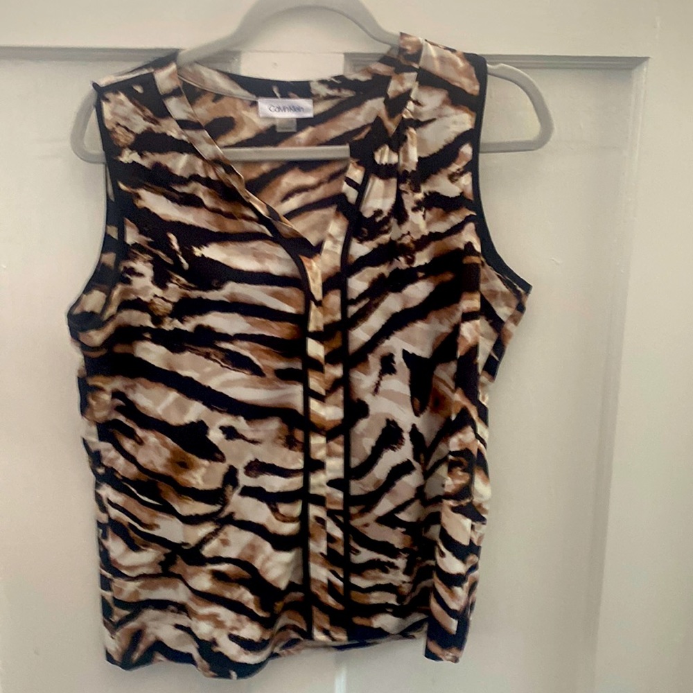 Calcin Klein dressy camisole size medium